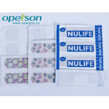 Disposable First Aid Plaster with Different Kinds of Material